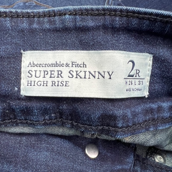 👖|•ABERCROMBIE & FITCH•| Super Skinny High Rise Waist Jeans Size 2👖 - Picture 3 of 6